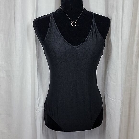 Ekouer Black V-neck Strappy Crossback One-piece Swimsuit - Picture 4 of 16